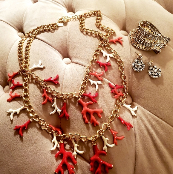 💯 Lilly Pulitzer Coral Reef Multi Strand Necklace - Picture 2 of 16